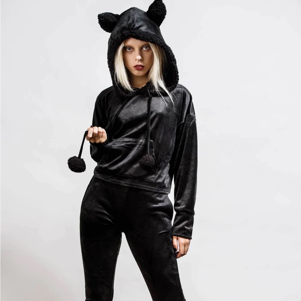 Killstar Lone Wolf Lounge Set